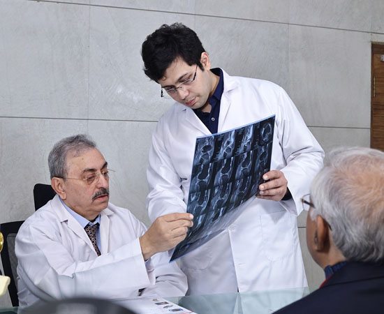 Hip Replacement Specialist Meerut