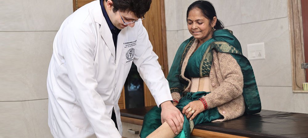 Knee Instability & Pain Treatment Meerut